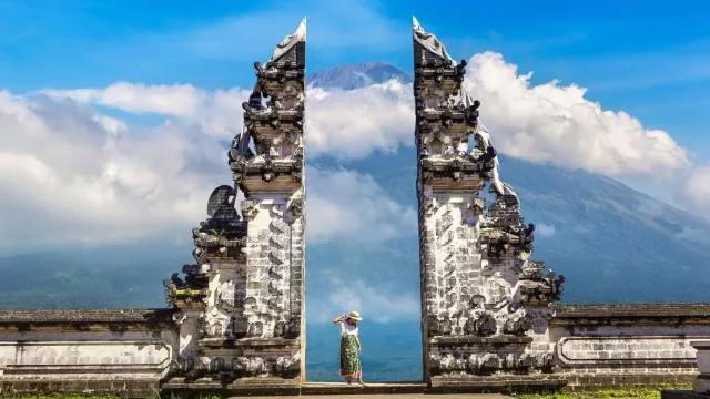Lempuyang temple gate with Mount Agung in the background, East Bali