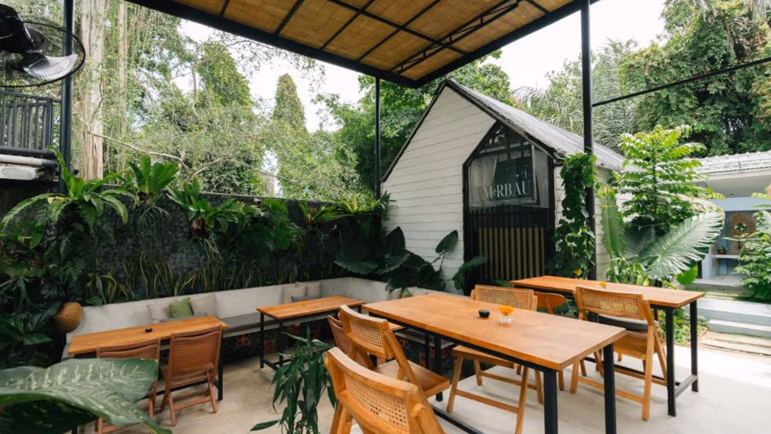 Best Poshtels in Bali for Remote Workers 2026 | Solo Guide